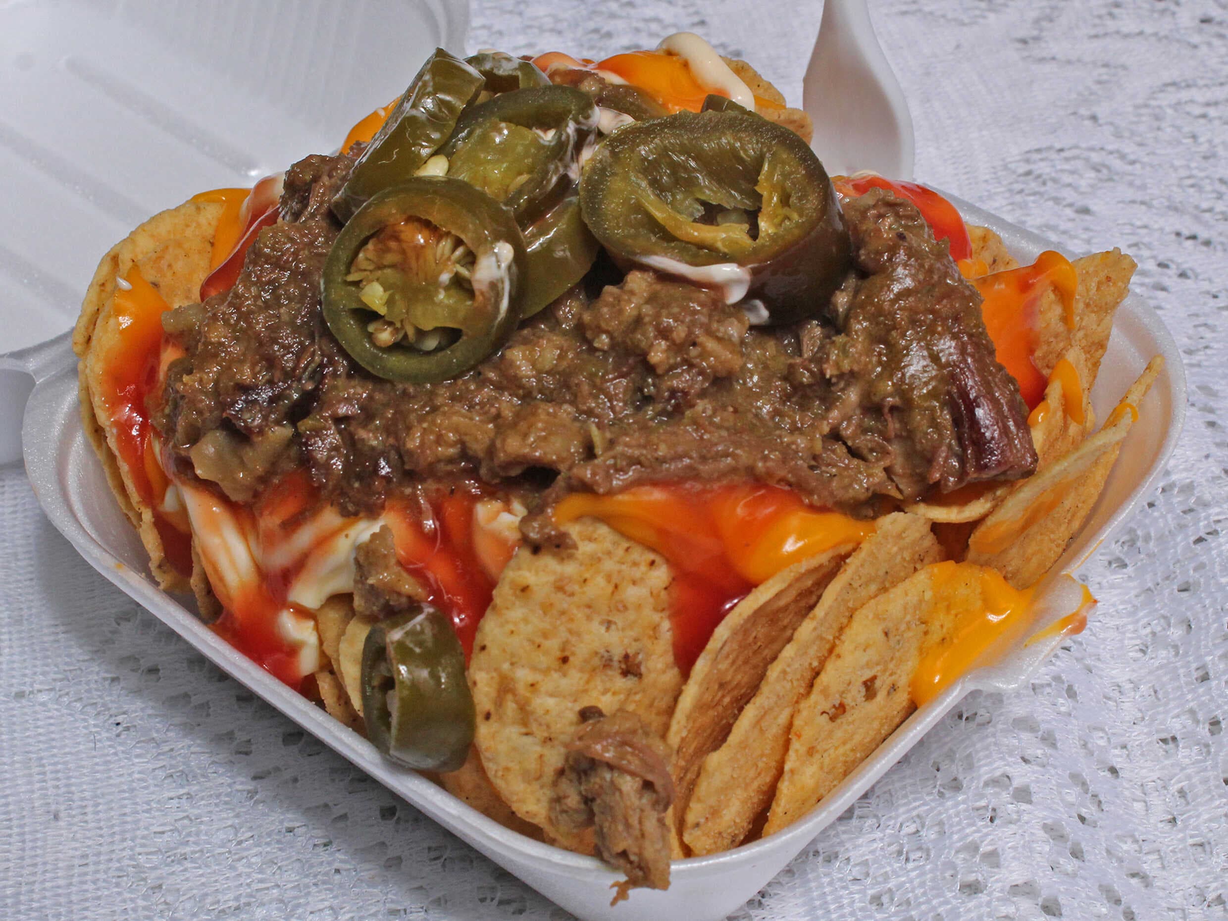 Nachos Especiales C/Deshebrada