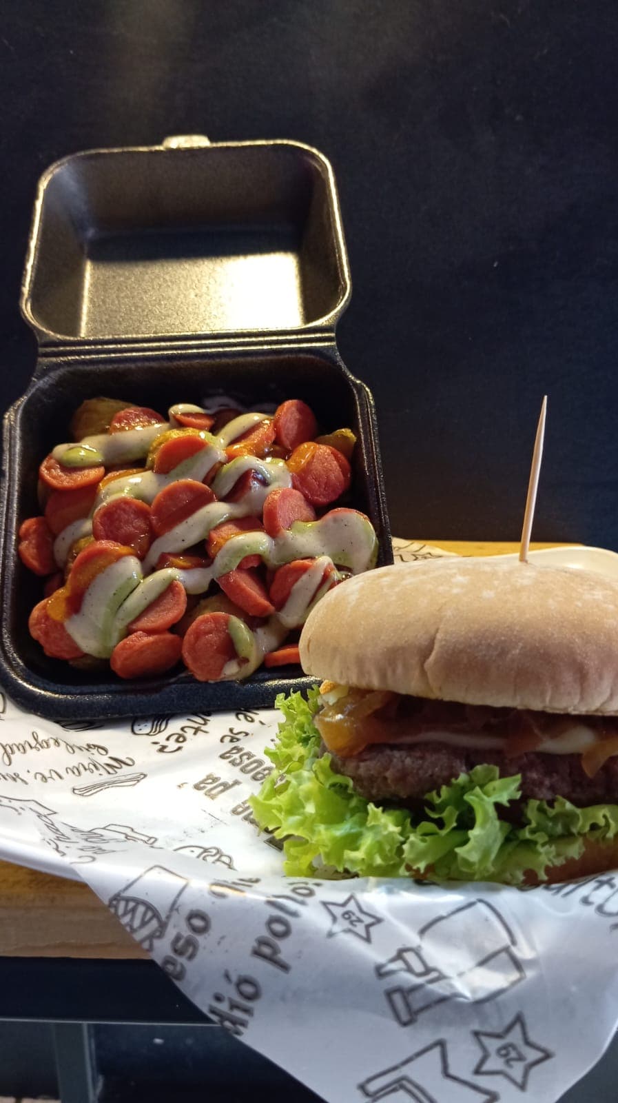 Hamburguesa Sencilla + Salchipapa Sencilla