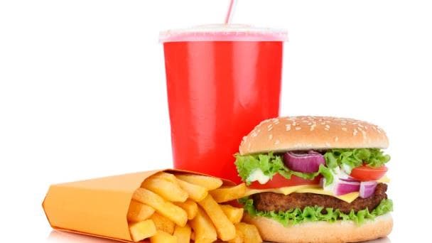 Hamburguesa Argentina + Papas + Bebida