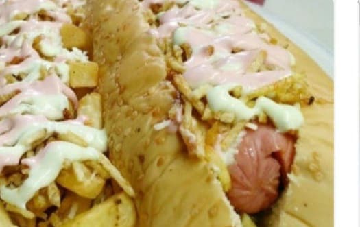 Perro Gratinado + Papas + Gaseosa