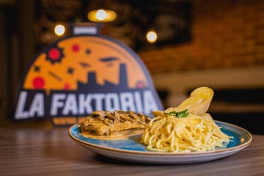 Pollo Plancha Pasta Carbonara