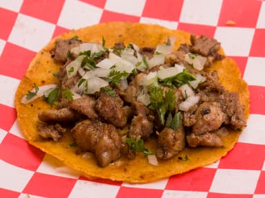 Taco Chuleta con Tocino