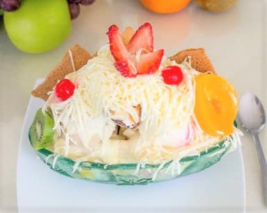Mega Banana Split