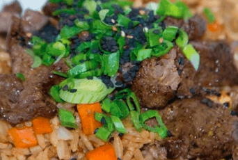 Yakimeshi de Arrachera