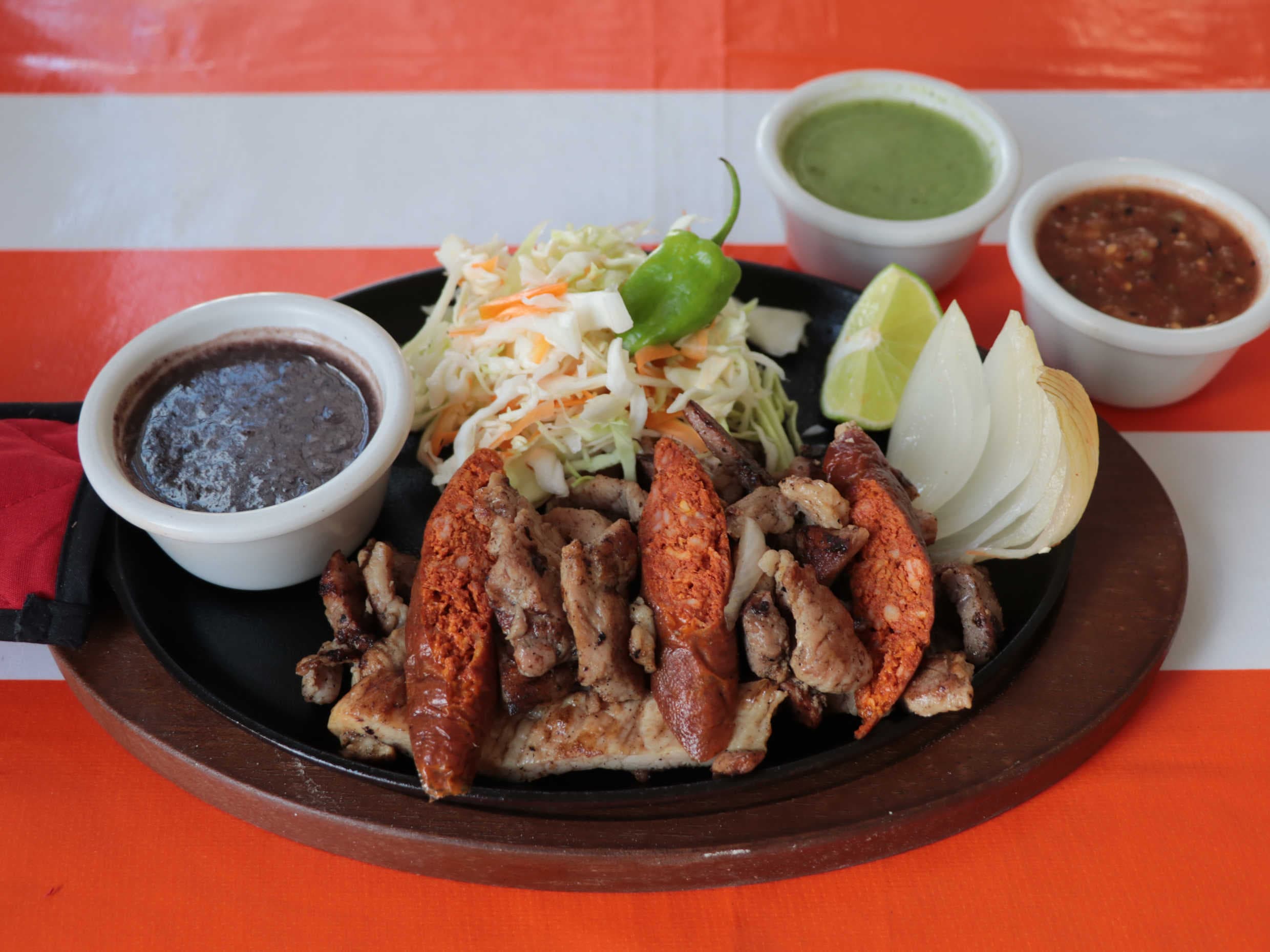Orden de Poc Chuc con Longaniza