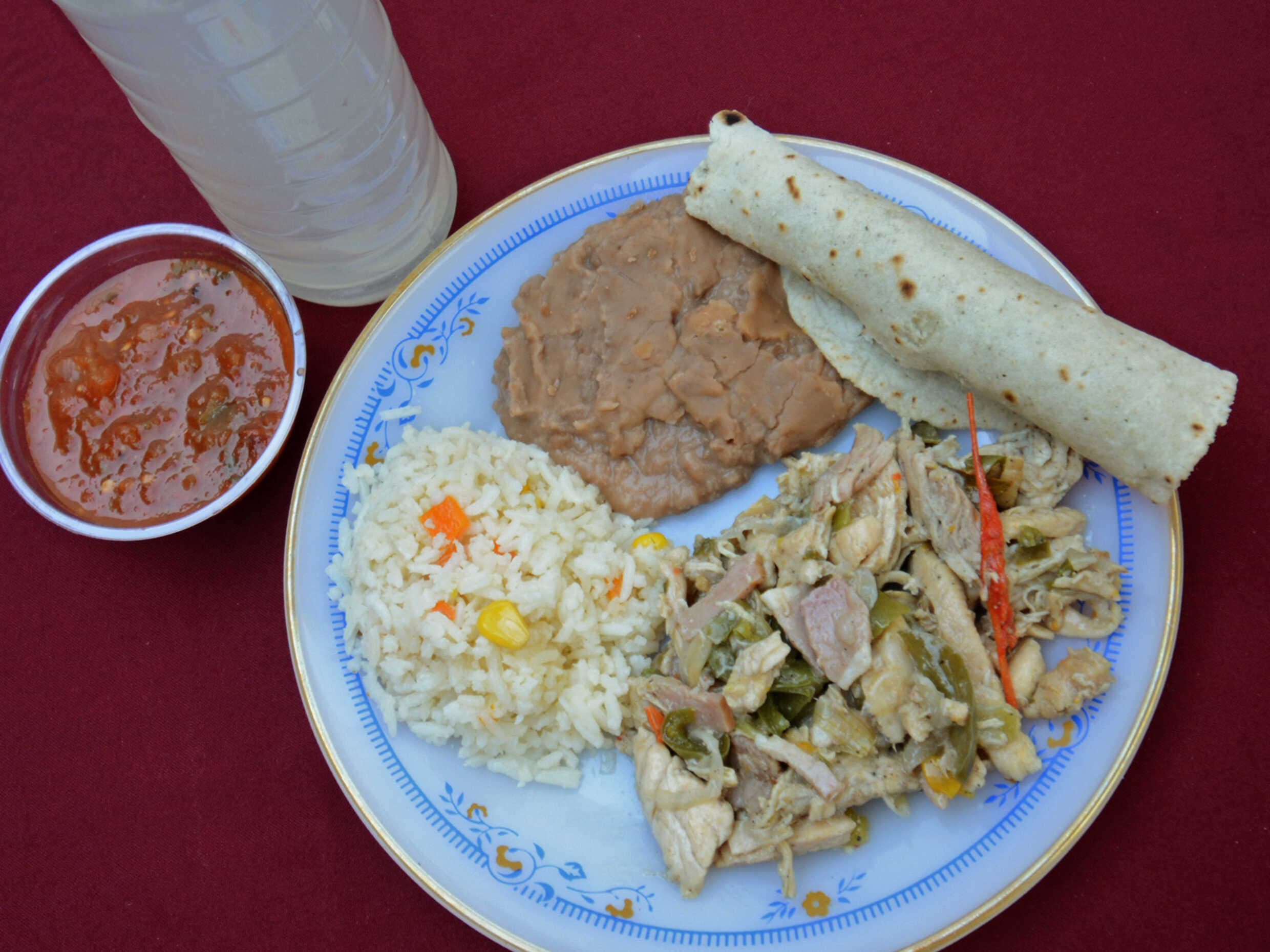 Combo Fajitas de Pollo Mas Complementos