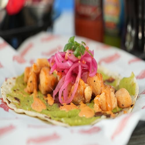 Taco Chicharrón Salmón