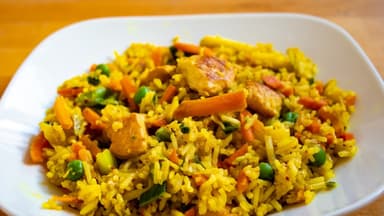 Arroz Frito con Pollo