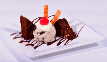 Brownie con Helado