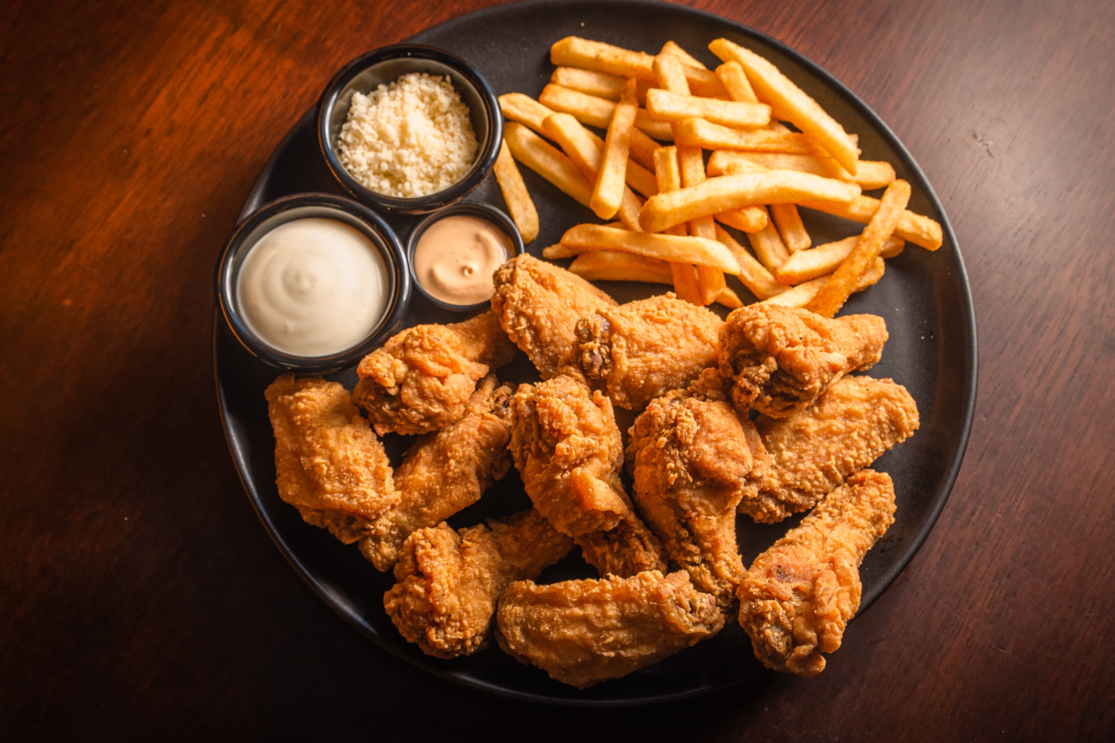 Wings x12 + Papas.