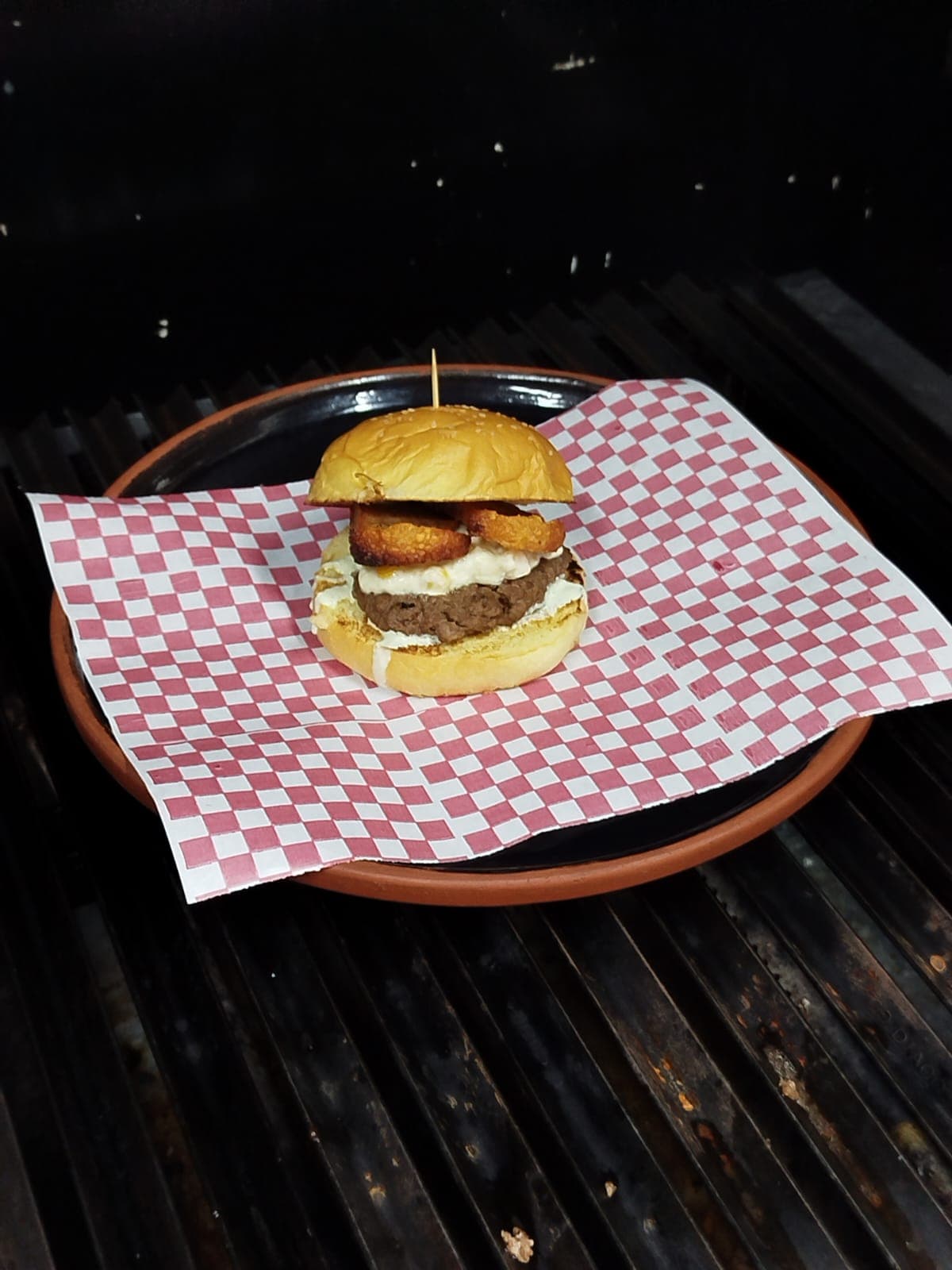 Hamburguesa de Chicharrón al Barril