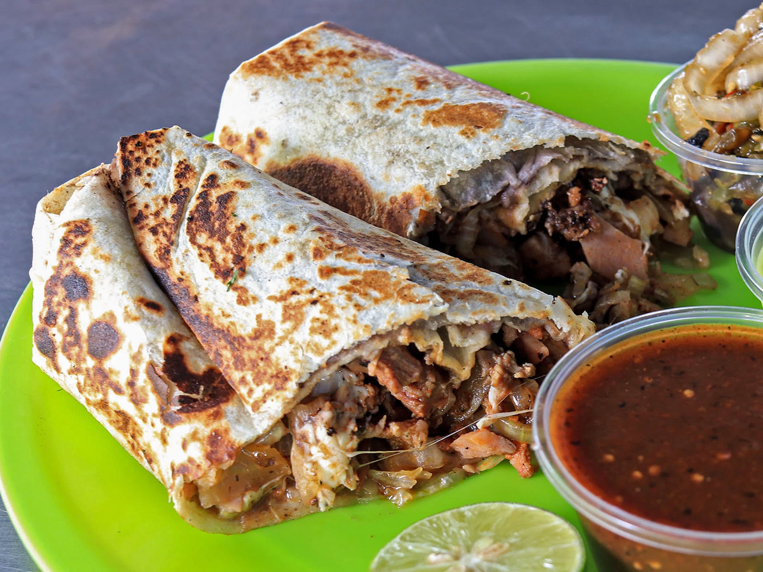 BURRITO CARNITAS