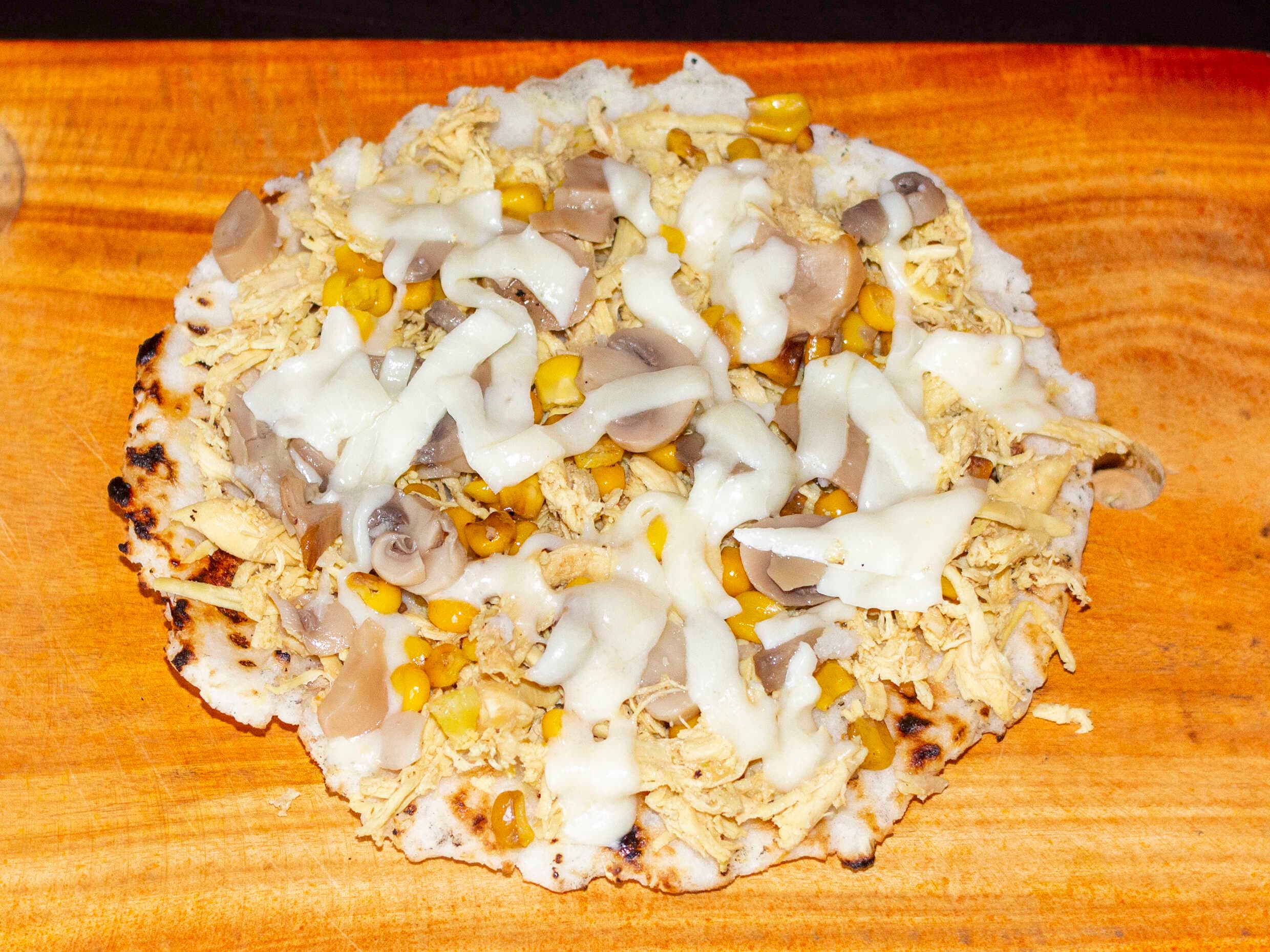 Arepa Pizza Mediterránea