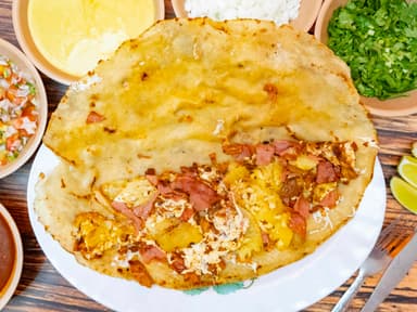 Quesadilla hawaiana