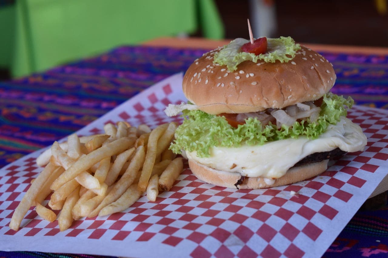 Hamburguesa Oaxaqueña