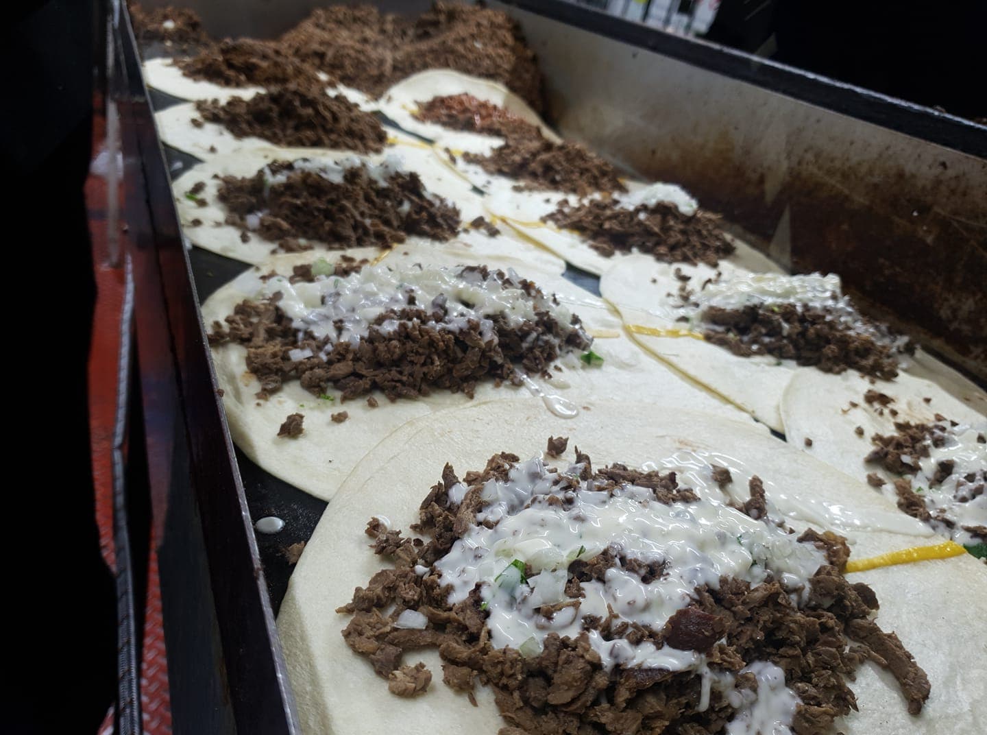 CHAMPIBURRO ADOBADA