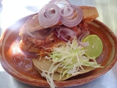 Combo Torta Ahogada + Refresco !