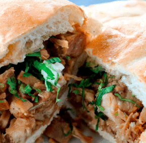 2 Tortas de Carnitas