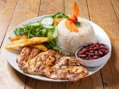 Casado Con Filete Pollo Plancha + Refresco