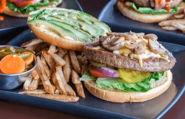Combo Hamburguesa de Champiñones y Aguacate
