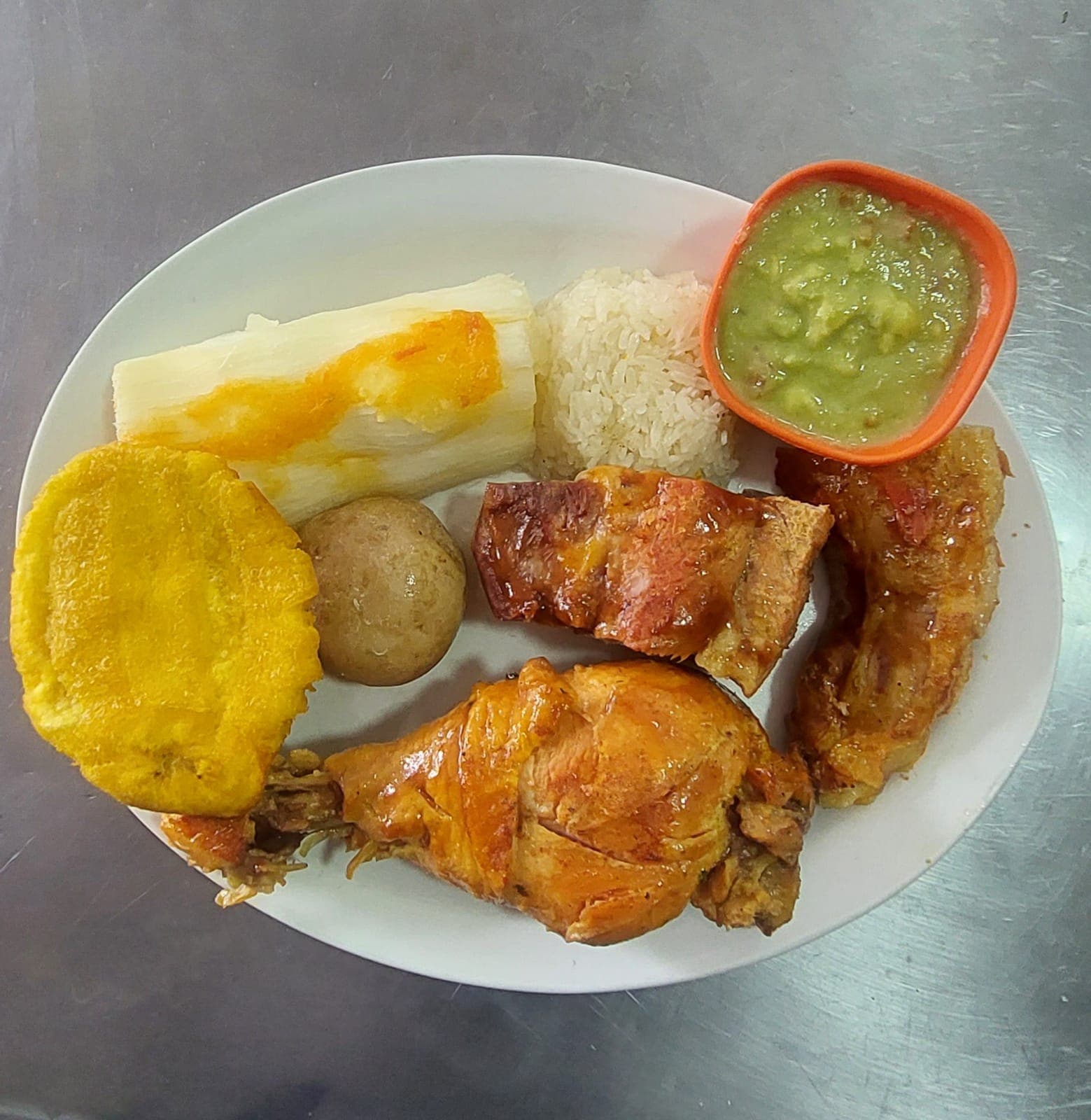 Mixta Pollo Al Horno + Costillas