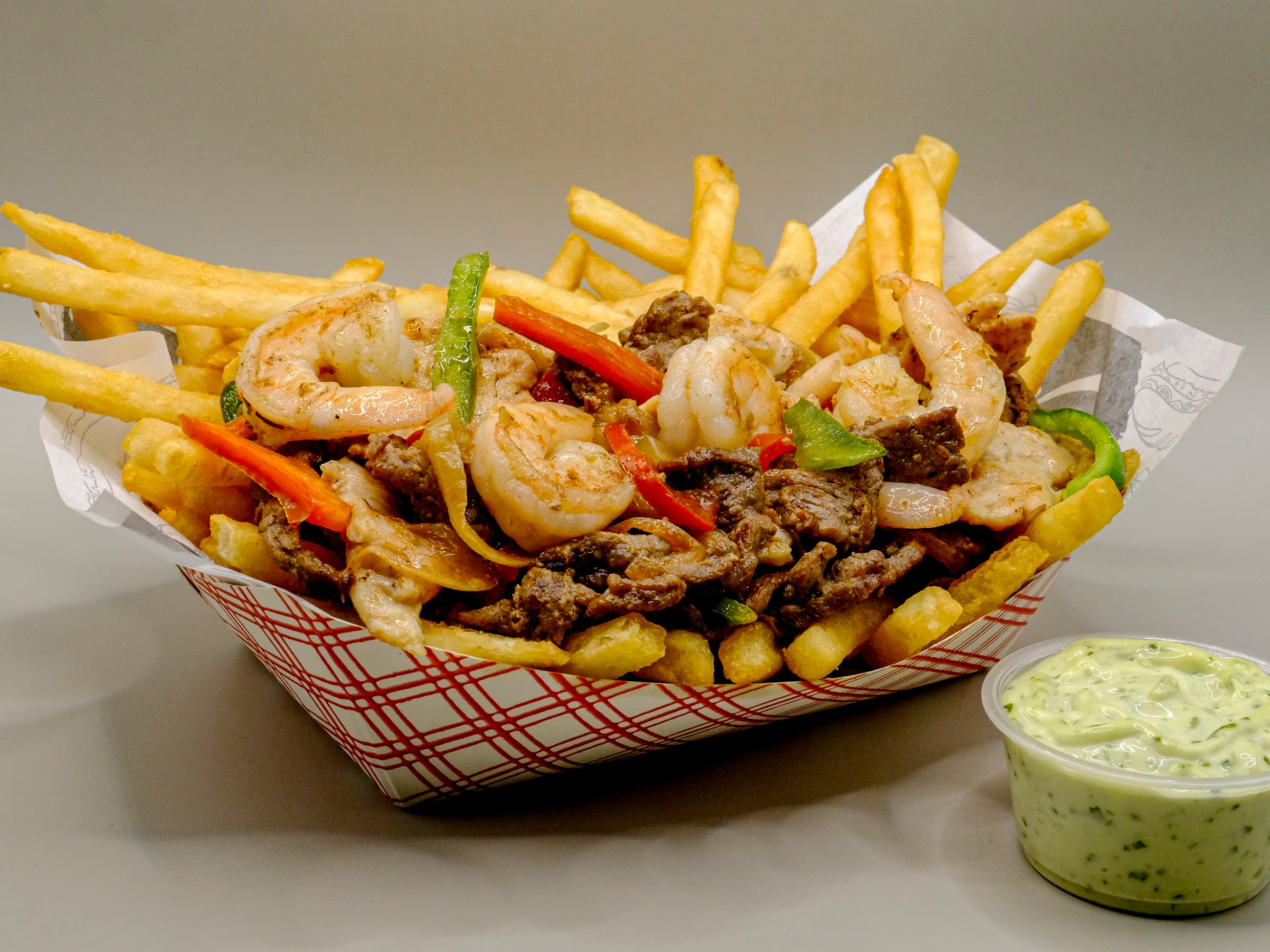 Papas Philly Mar y Tierra