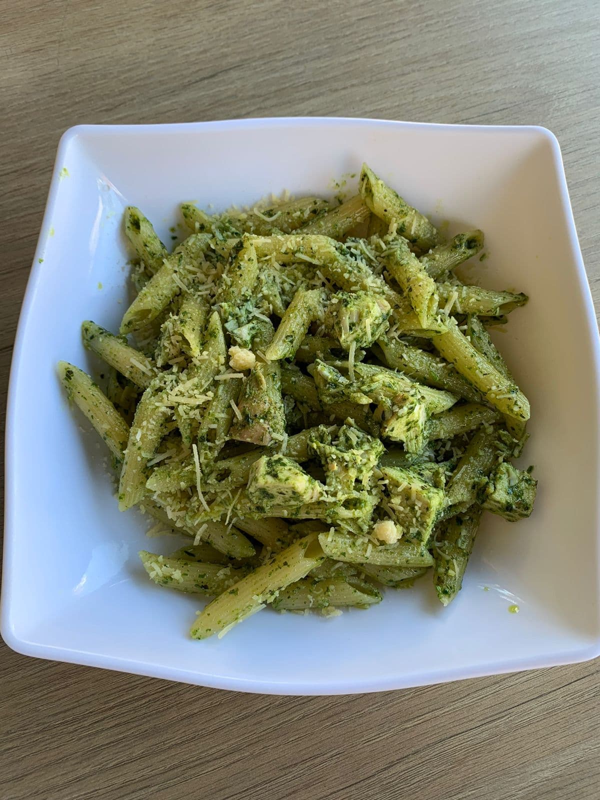 Pasta con Pesto Verde