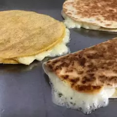 Orden de 4 quesadillitas