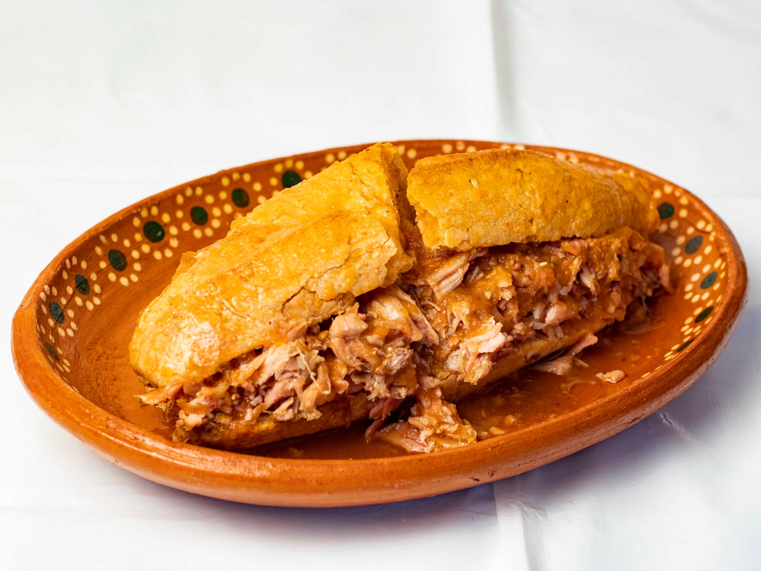 Torta Ahogada de Carnita+ Te de la Casa 500ml