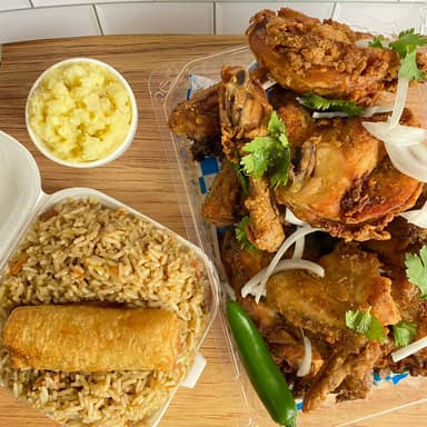 2 Pollos Frito Cantones y Complementos