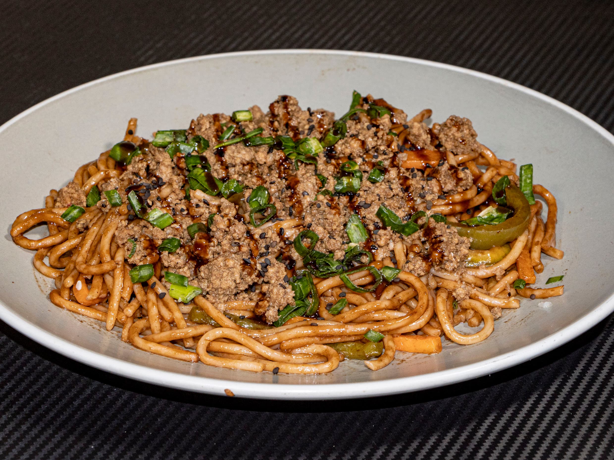 Yakisoba con Res