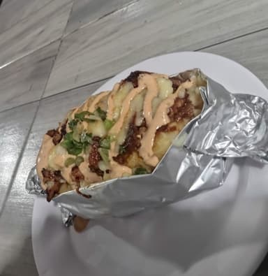 Papas Salvajes (BBQ Puerco)