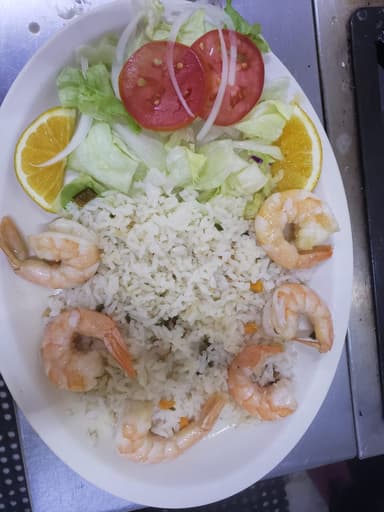 Camarones a la Mantequilla