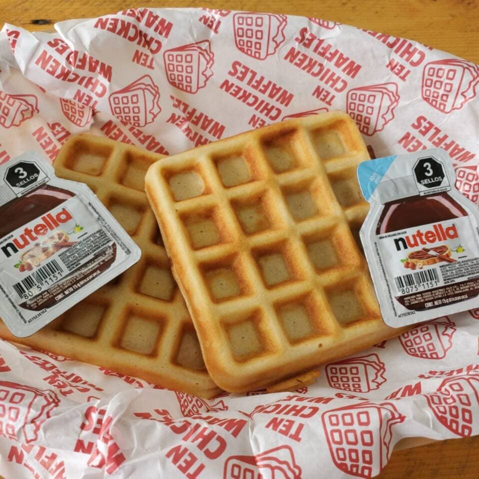 Waffle con NUTELLA