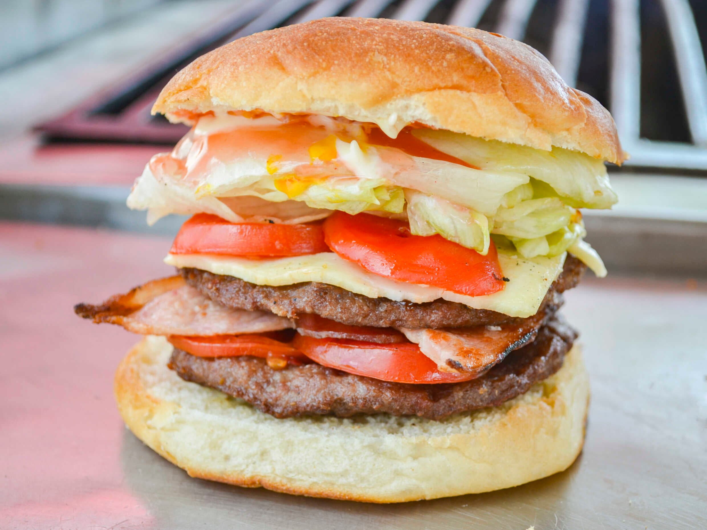 Hamburguesa Doble Queso y Tocino