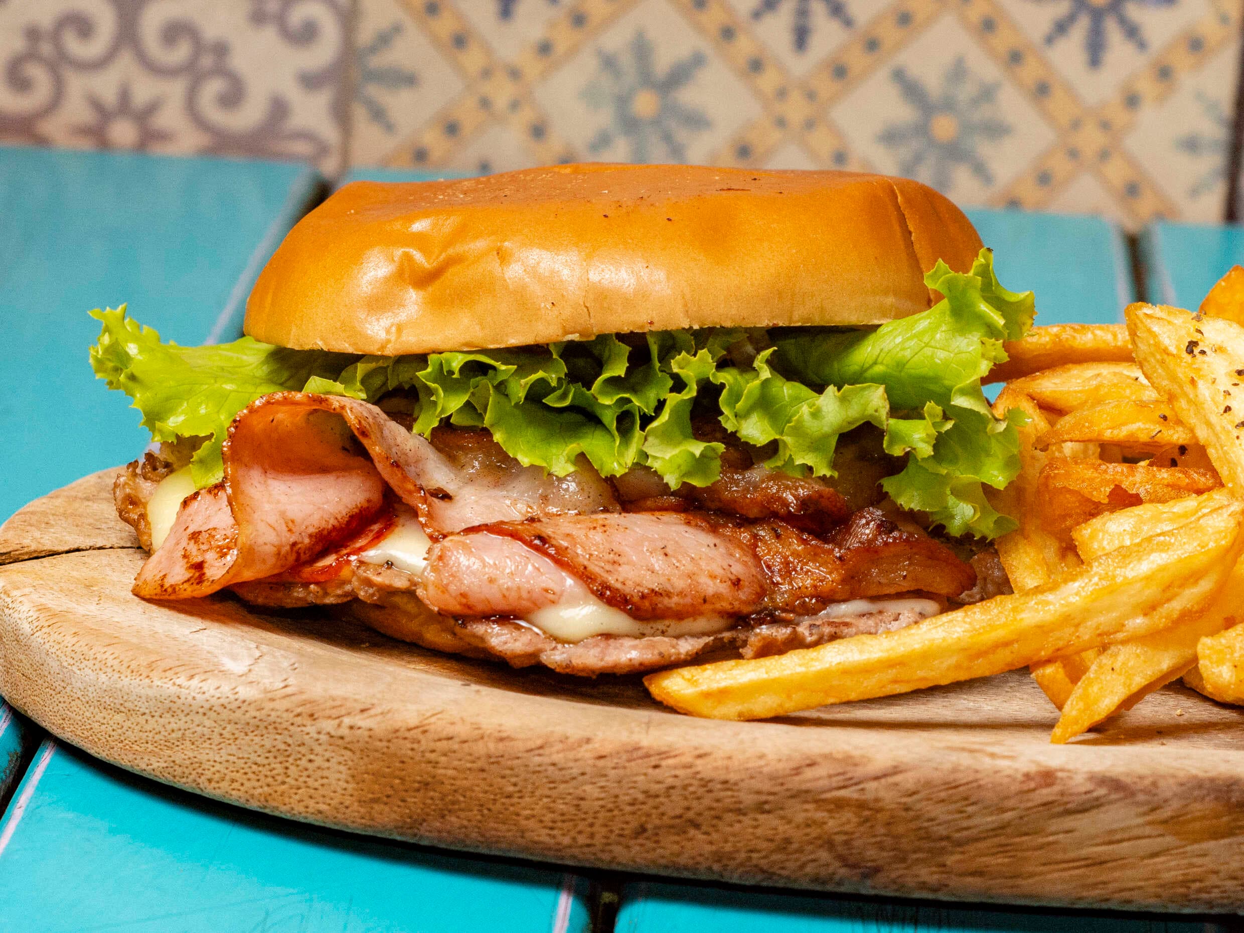 Hamburguesa Tocino
