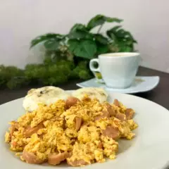 Combo Huevos Rancheros + Bebida 9 Oz