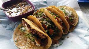 5 Tacos Campechanos + agua de Horchata