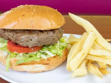 Combo 3 : 2 Hamburguesas Clásicas + 1 Litro Bebida