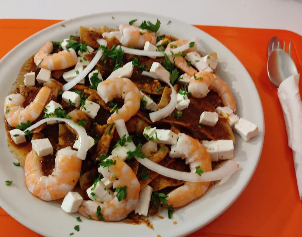 Chilaquiles con Camarones