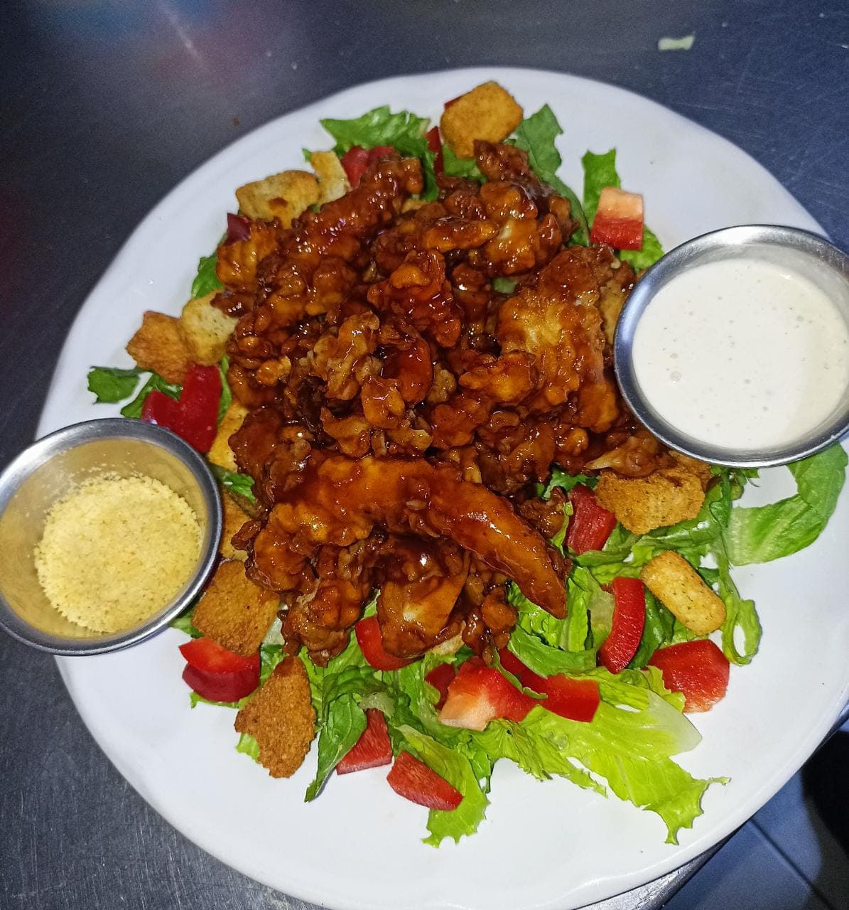 Ensalada Boneless