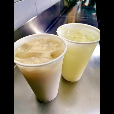 Agua de 1/2 Litro