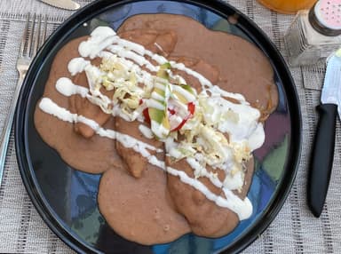 Enfrijoladas de Pollo (Fs)