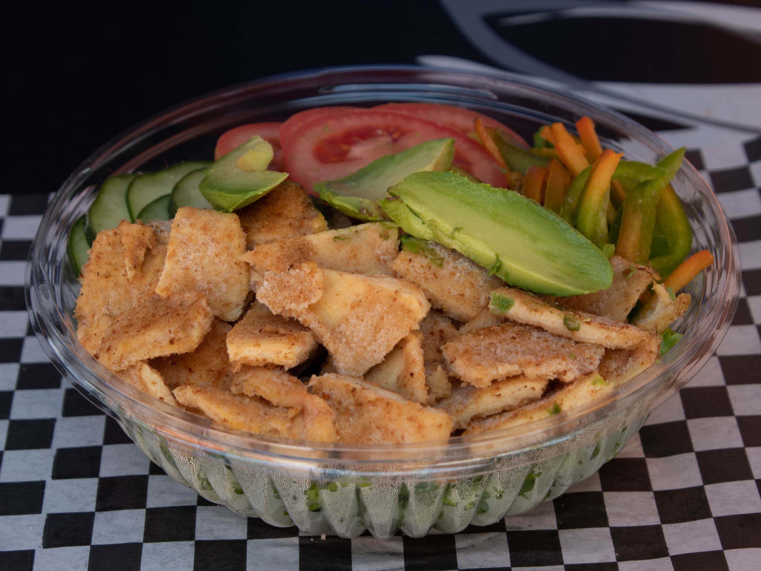 Ensalada de Pechuga Empanizada