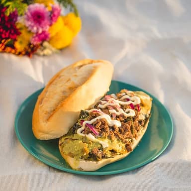 Torta de Chilaquiles Sencilla