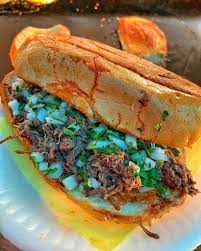 Torta Birria