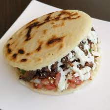 Arepa de Carne Asada