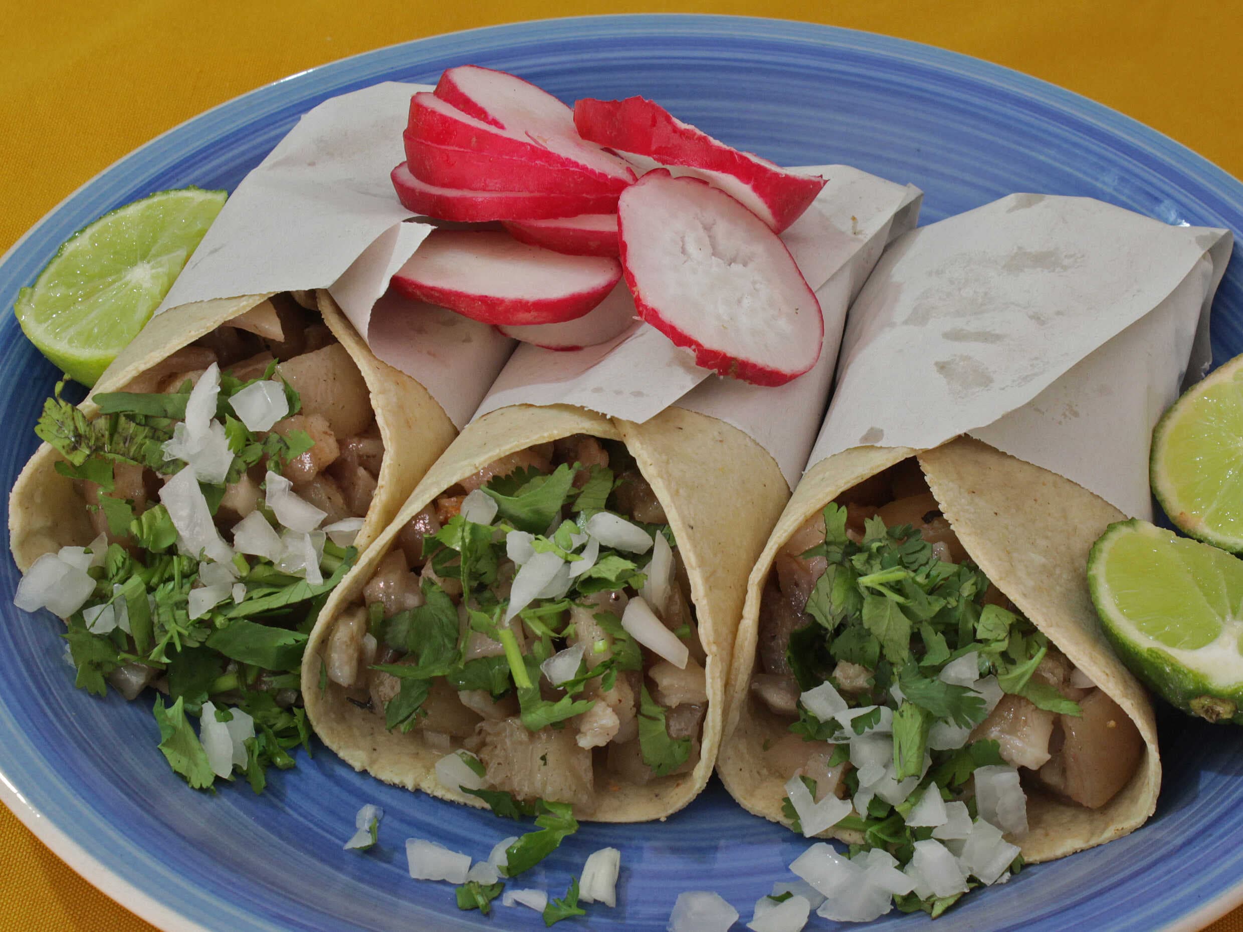 2 Tacos de Cabeza