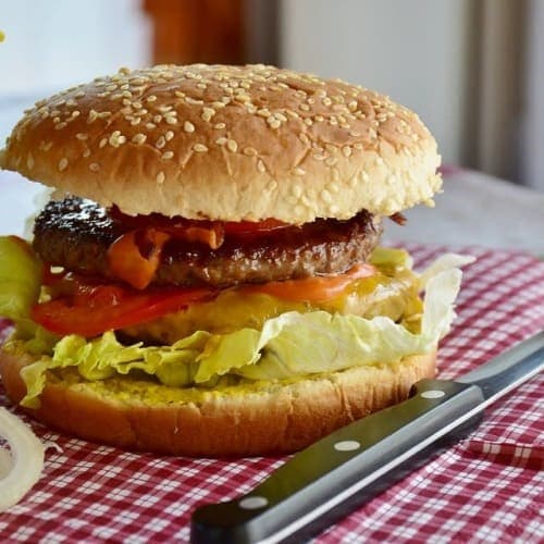 Hamburguesa hawaiana