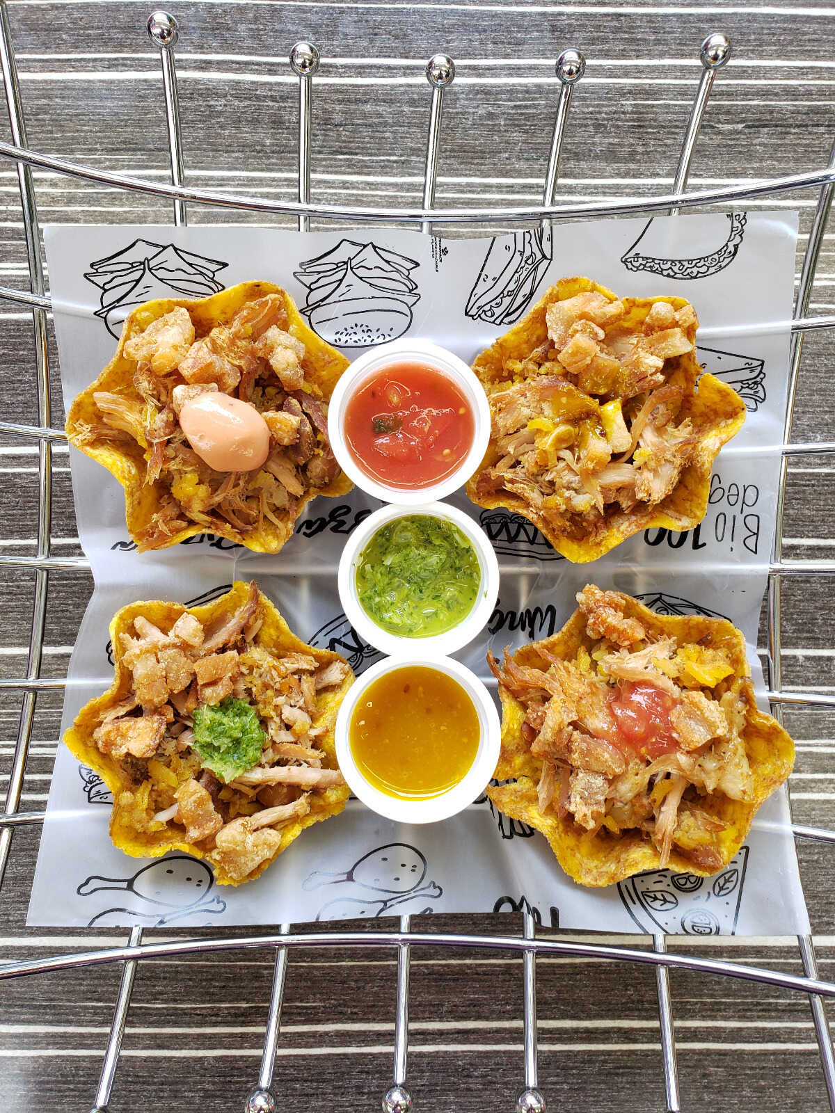 Lechoncitas x 4 más Bebida 250 ml